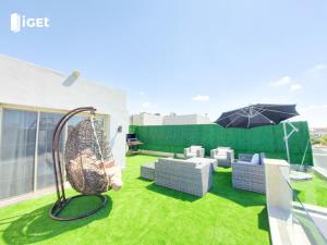 upper chalet with roof in hacienda bay جنيور شاليه فى هاسيندا باى بروف exh5