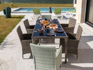 Maisons de vacances Holiday Home La Maison de Parrain by Interhome : photos des chambres