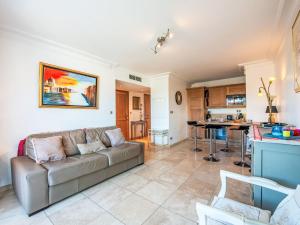 Apartment Le Domaine de la Baie-4 by Interhome