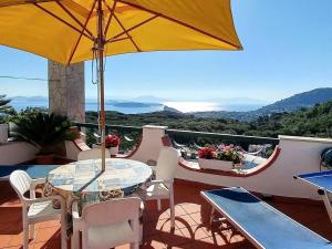 Apartment La Favola-2 by Interhome