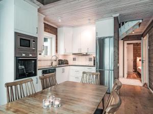 Holiday Home Trillevallen 601 by Interhome