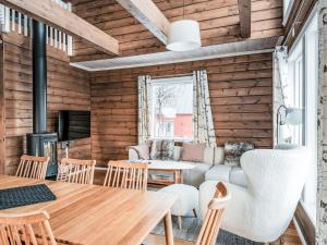 Holiday Home Trillevallen 601 by Interhome