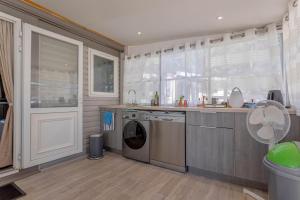 Campings Joli mobil home Puget sur Argens : photos des chambres