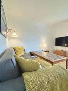 The Charming House on The Hill with Beautiful View - Skálavík