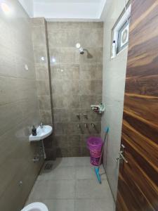 Pearl - 1 BHK Flat Near Beautiful Lake & Golf Course