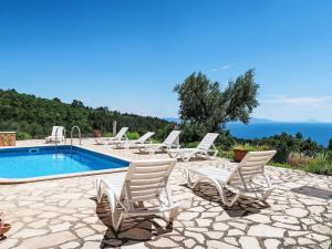 Apartment Orhideja und Magnolia-3 by Interhome