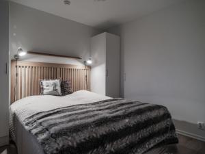 Apartment Trillevallen 7 by Interhome