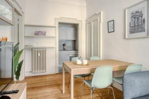 JOIVY Classy apartment near Duomo di Milano