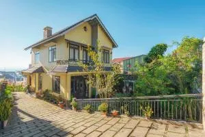 Emily Villa - Ấp Ða Thành