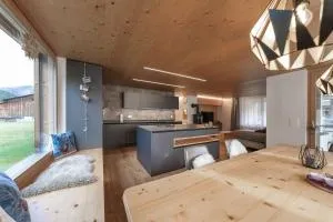 Stunning family flat with sauna and parking near Schwarzsee in Davos - Selfranga