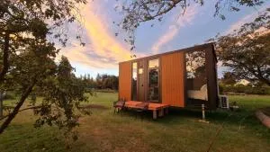 Applewood Cabin 1 by Tiny Away - Harewood