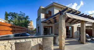 Modern Villa HG08 Pyrinas with Amazing Golf Views, in heart of Aphrodite Hills