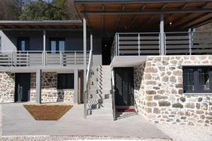 ονειροπετρα 2 - 莫扎孔恩