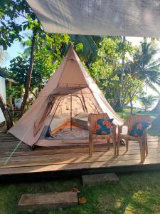 Island Escape Glamping