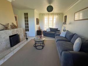 Maison rénovée avec piscine privée, 3 chambres à Calès - FR-1-824-8