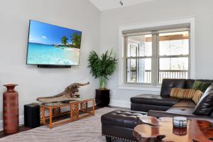 Treetops by Pristine Properties