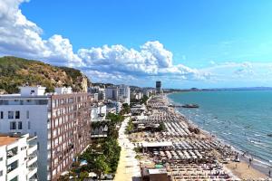 Sea Vista Apartment 158