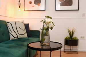 Comfortable 1BR with Balcony in Downtown Bucharest