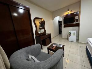 Hotel alras line Suites