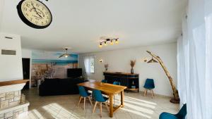 Maisons de vacances Maison proche centre ville, cosy et confort : photos des chambres