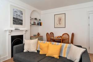 Finest Retreats - Centre View