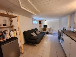 Appartement indépendant avec extérieur entre Aix-en-Provence et Marseille