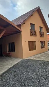 Pensiunea Deak Panzio - Sărăţeni