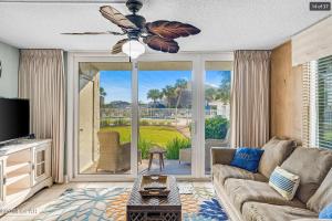 Dolphin Point 106C - Harbor Views & Boat Slip