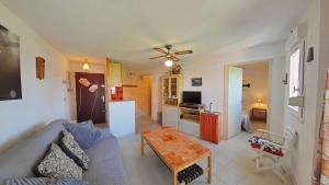 LAL100-117 Appartement 2 pièces cabine 5 couchages LA LONDE LES MAURES