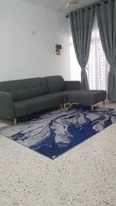 Aman 2 Homestay Senawang Musliim only - Kampong Ulu Pedas