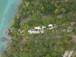 Onze Bacalar Sanctuary - Gato