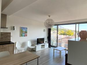 Appartements Studio moderne et lumineux centre ville Aix les Bains : photos des chambres