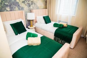 Luxury 2 bed City Apartment with FREE Parking and NETFLIX