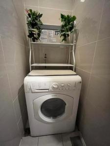 BGC One Uptown Residences