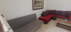 Central 1+1 Ap with balcony