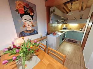 Frida Old Town Apartment with private parking
