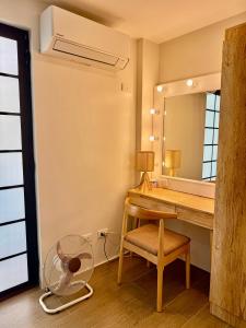 3 Storey House with Attic Mountain View up to 20 Guests