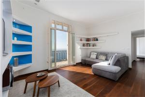 Les Floralies, large 3-room, sea and Monaco view