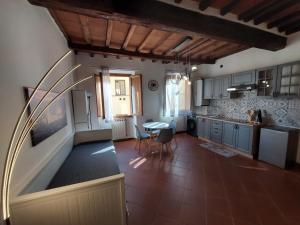 Old Bridge, Firenze by Short Holidays