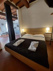 Old Bridge, Firenze by Short Holidays