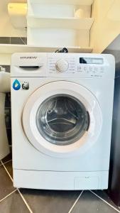 Deep Blue Sea View Apartments