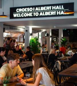 Cohost Partners Albert Hall 3 min to City Centre