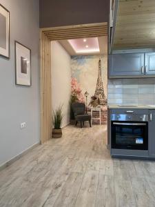 Paris - Szeged City Center