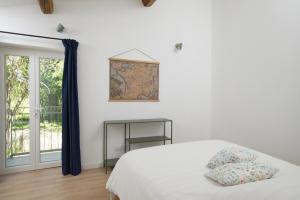 Maisons de vacances Gite 2 places, LES LUCIENS, meuble 3 etoiles : photos des chambres