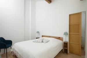Maisons de vacances Gite 2 places, LES LUCIENS, meuble 3 etoiles : photos des chambres