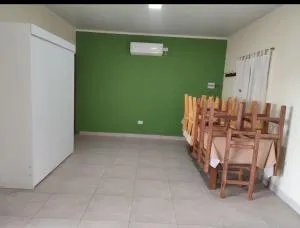 Casa quinta con pileta - Azcuénaga