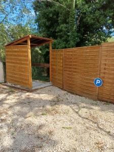 Maisons de vacances Gite 2 places, LES LUCIENS, meuble 3 etoiles : photos des chambres