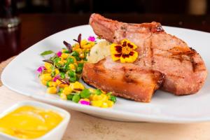 Four Points by Sheraton Medellín