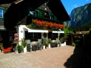 Landhaus Osborne near Hallstatt - Hallstatt