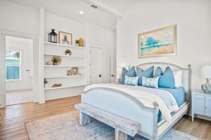 Salty Beaches 226 BAR